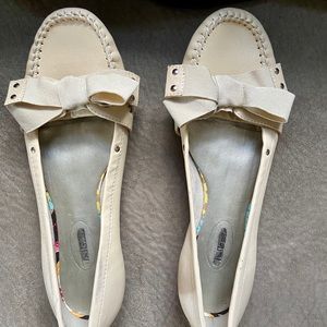 Nude Leather, Talbots Ballet Flats with Bow